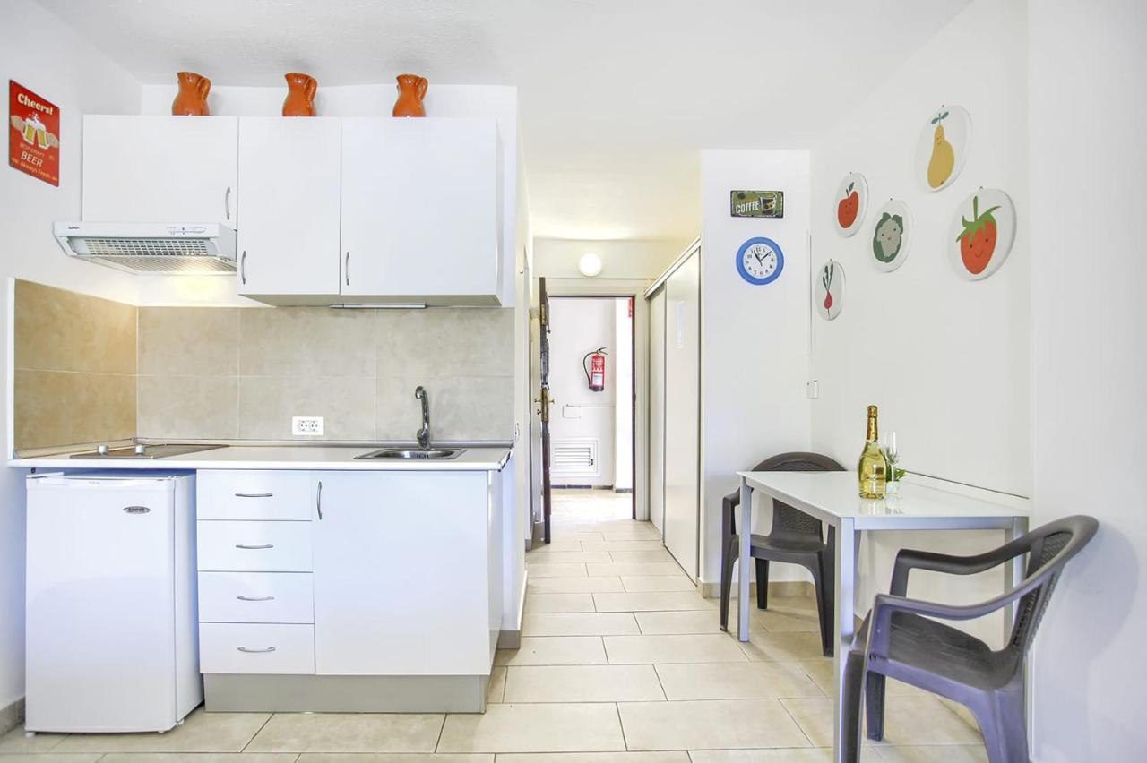 Studio Eldorado In Playa De Las Americas Near The Beach 아로나 외부 사진