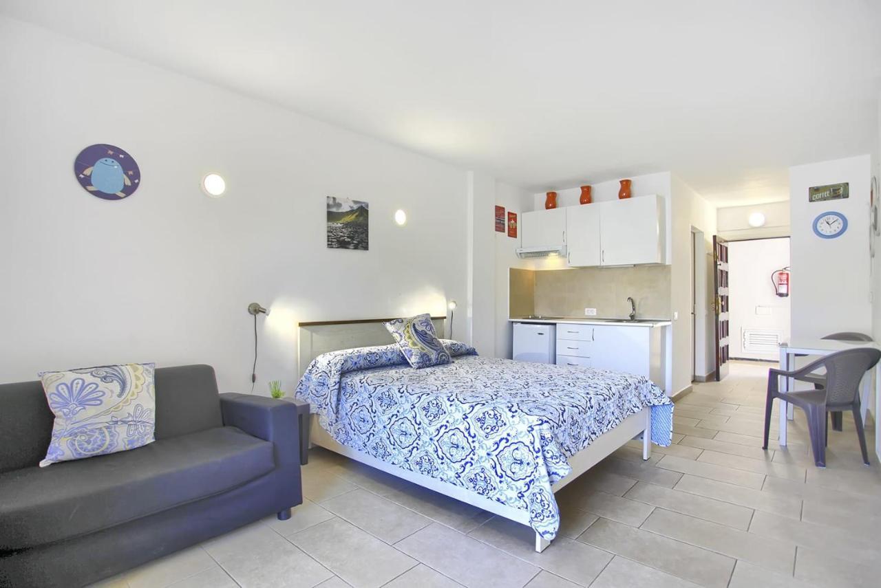 Studio Eldorado In Playa De Las Americas Near The Beach 아로나 외부 사진